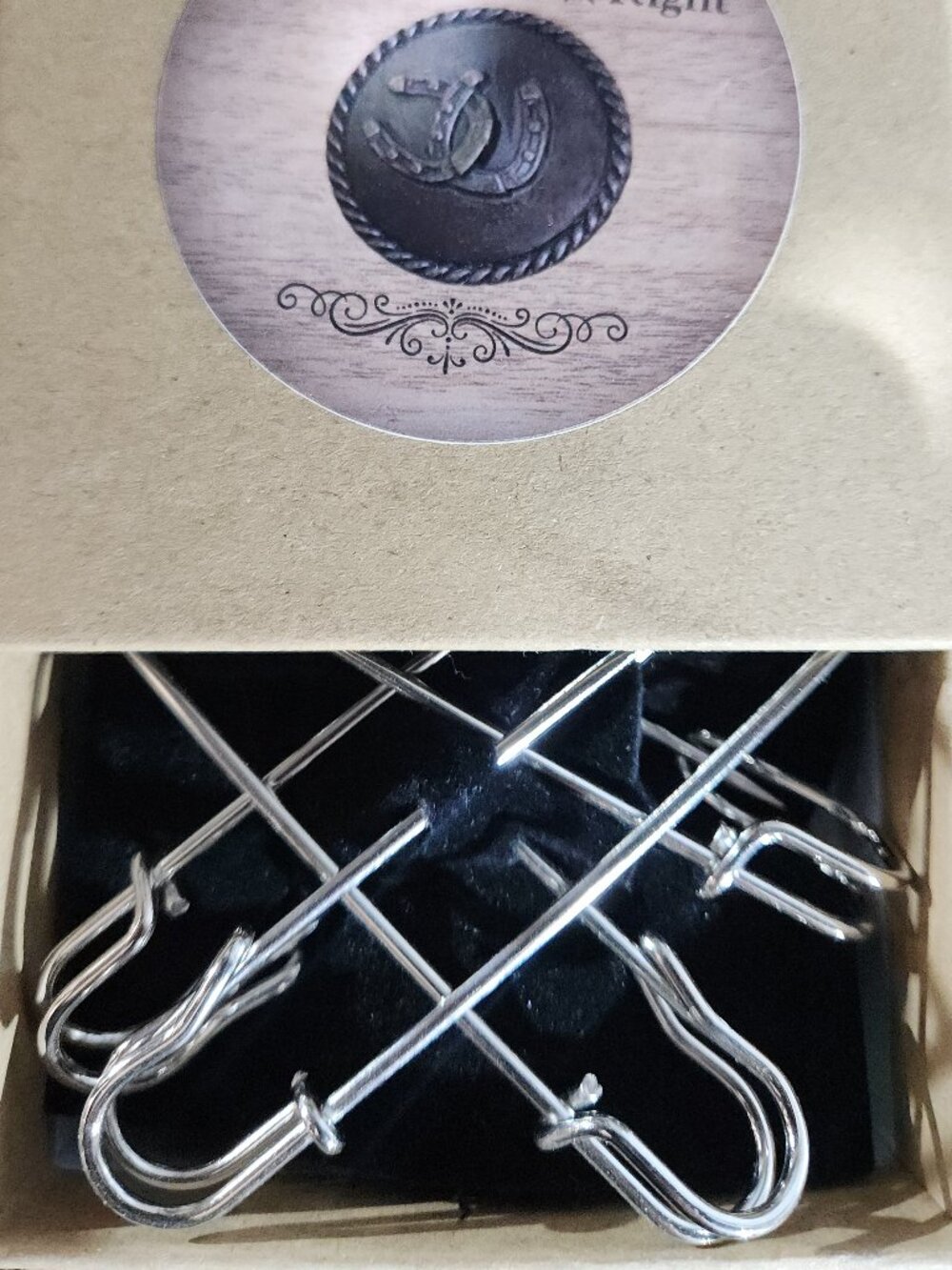 SILVERTONE BLANKET PINS set of 4 NEW in box by RANCH DUN RIGHT